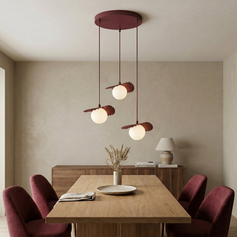 lampy-burgundowe-nad-stol