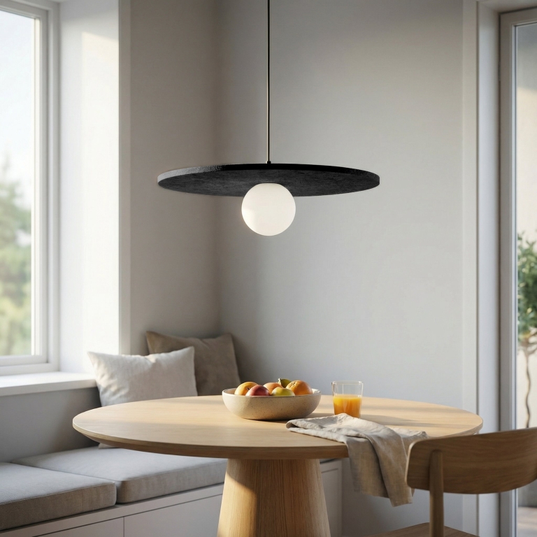 czarna-lampa-wisząca