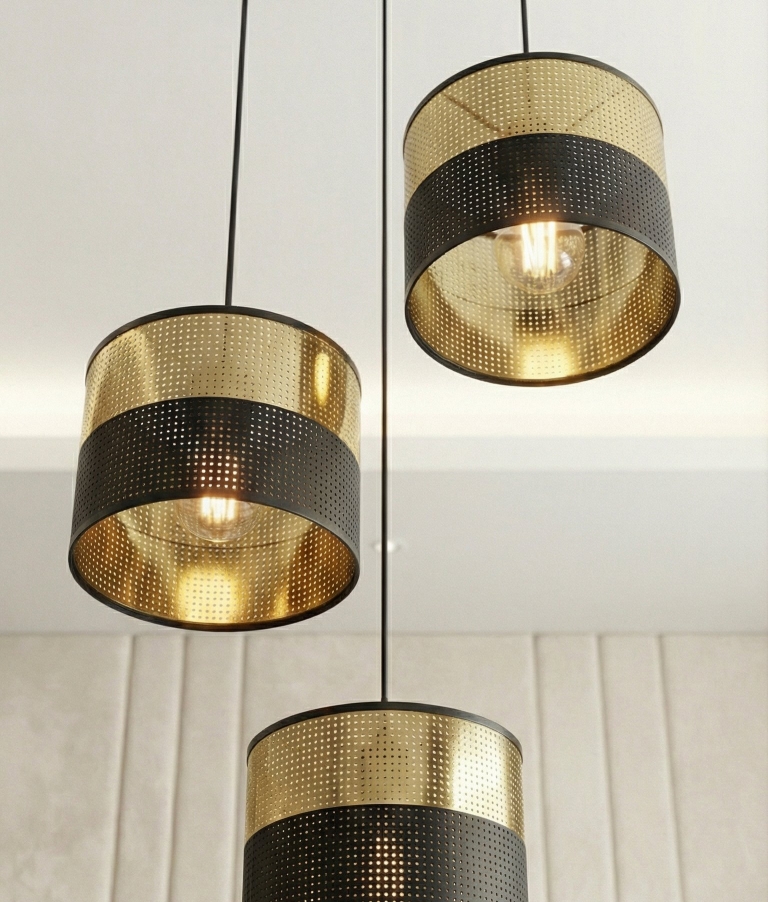 czarna-lampa-wisząca-designerska-do-pokoju