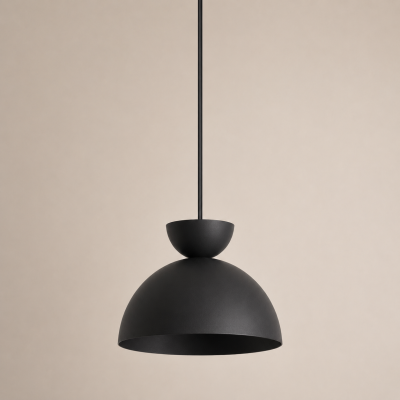 Lampa wisząca Bowie z czarnym metalowym kloszem