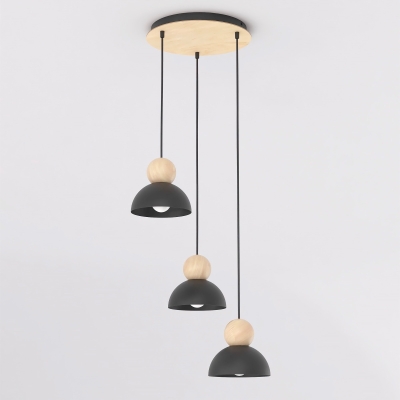 Kaskadowa lampa wisząca Eloria z czarnymi kloszami