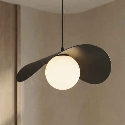 Stylowa lampa wisząca Veyra z czarnym stelażem