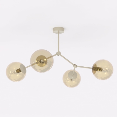 Minimalistyczna lampa sufitowa Vire z kulistymi kloszami