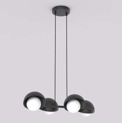 Czarna lampa wisząca Noma 4 z czterema źródłami światła