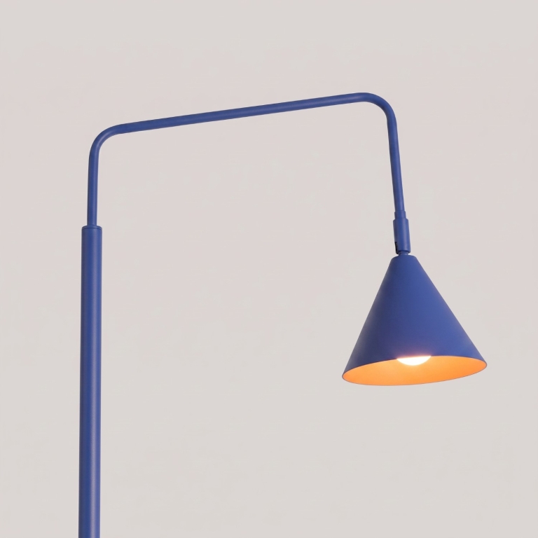 klasyczna-niebieska-lampa-stojąca-do-gabinetu