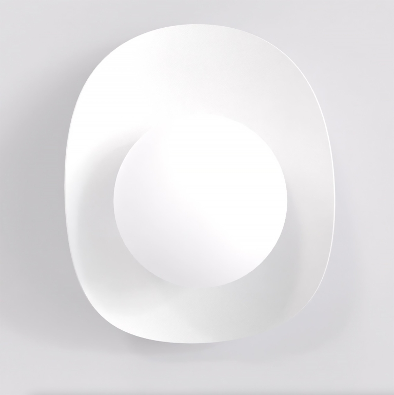 lampa-ścienna-biała