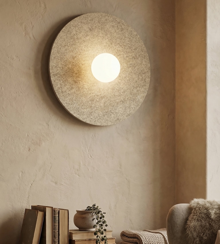 lampa-ścienna-stylowa-beżowa