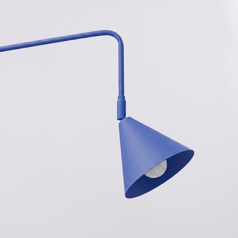 lampa-ścienna-z-regulowanym-kloszem