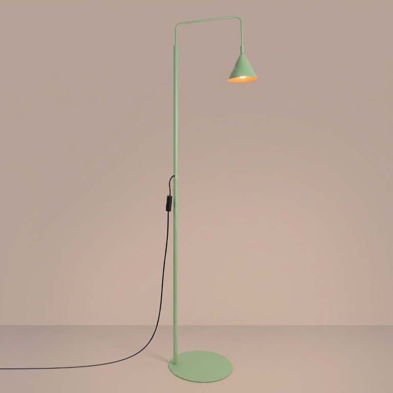 lampa-stojąca-w-kolorze-szałwiowym