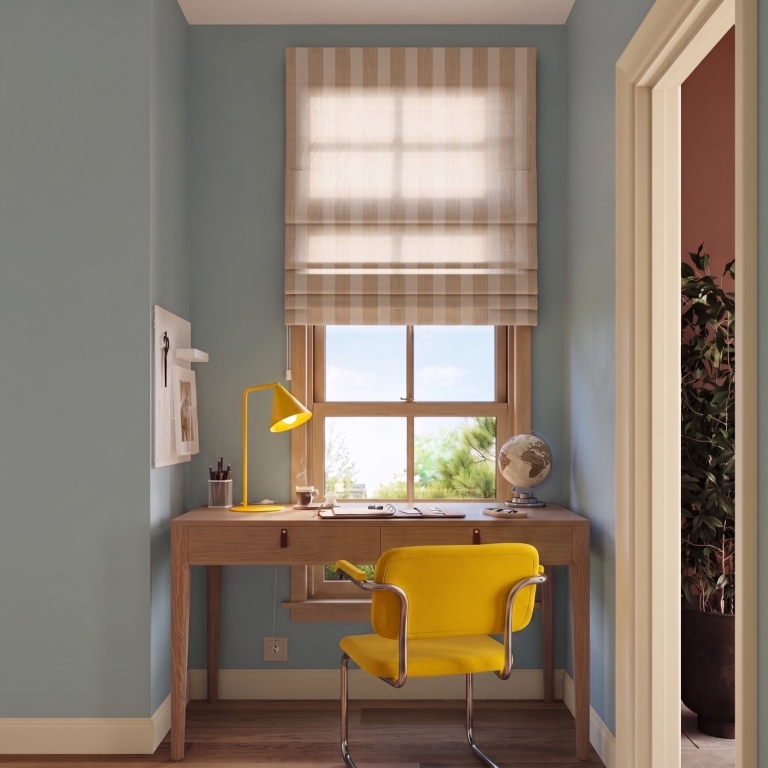 minimalistyczna-lampa-biurkowa-w-kolorze-żółtym