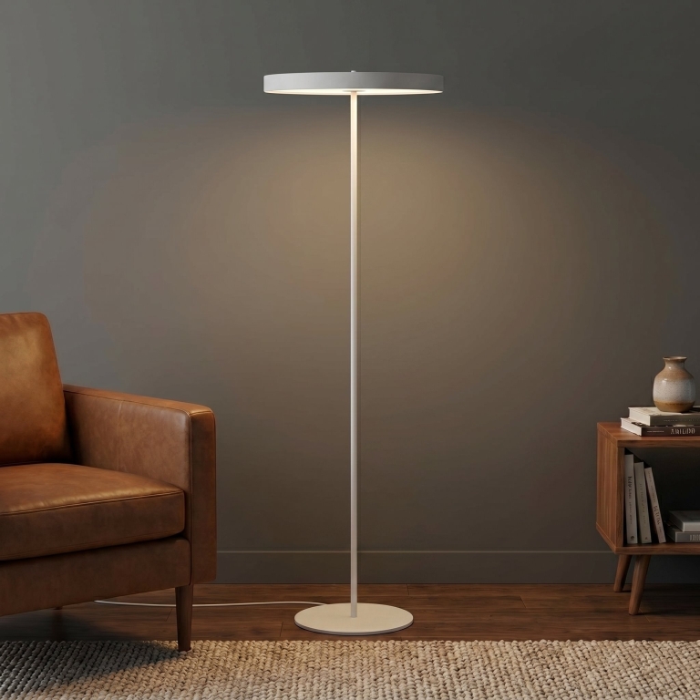 nowoczesna-lampa-podłogowa
