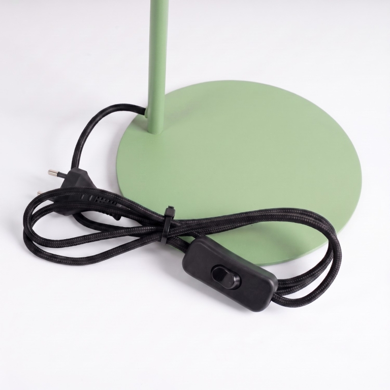 nowoczesna-lampa-w-kolorze-zielonym