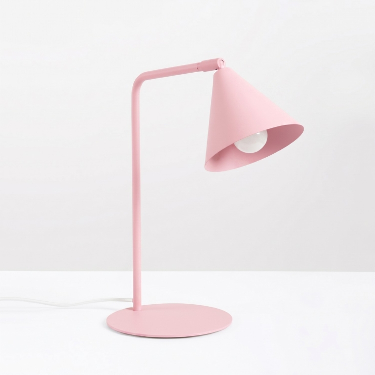 różowa-lampa-biurkowa