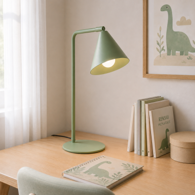 Minimalistyczna lampka biurkowa Doka w wersji sage