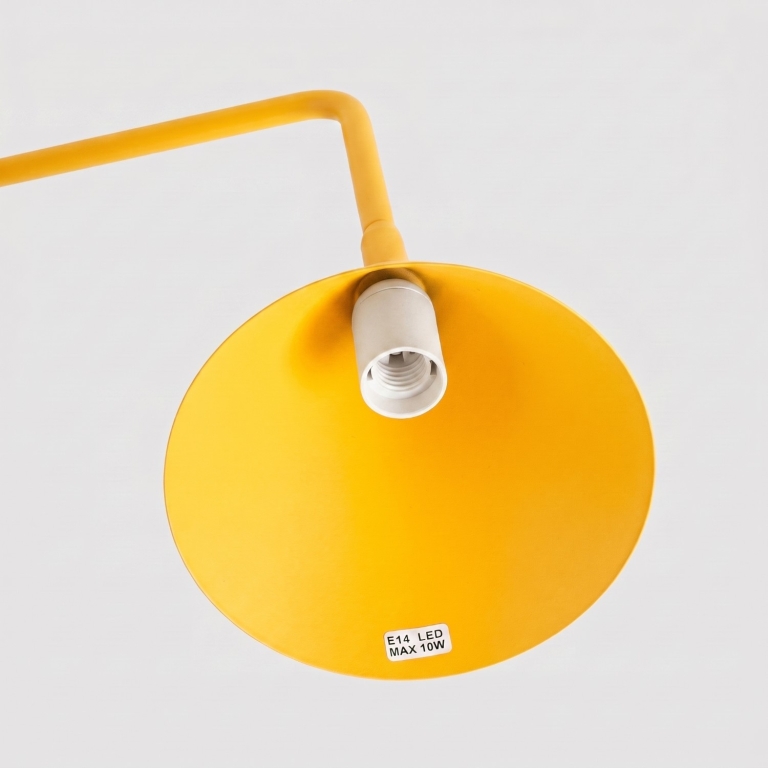 żółta-lampa-na-biurko