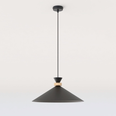 Czarna lampa wisząca Cirel do wnętrz loftowych