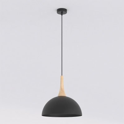 Lampa wisząca Noir z czarnym, kopułowym kloszem
