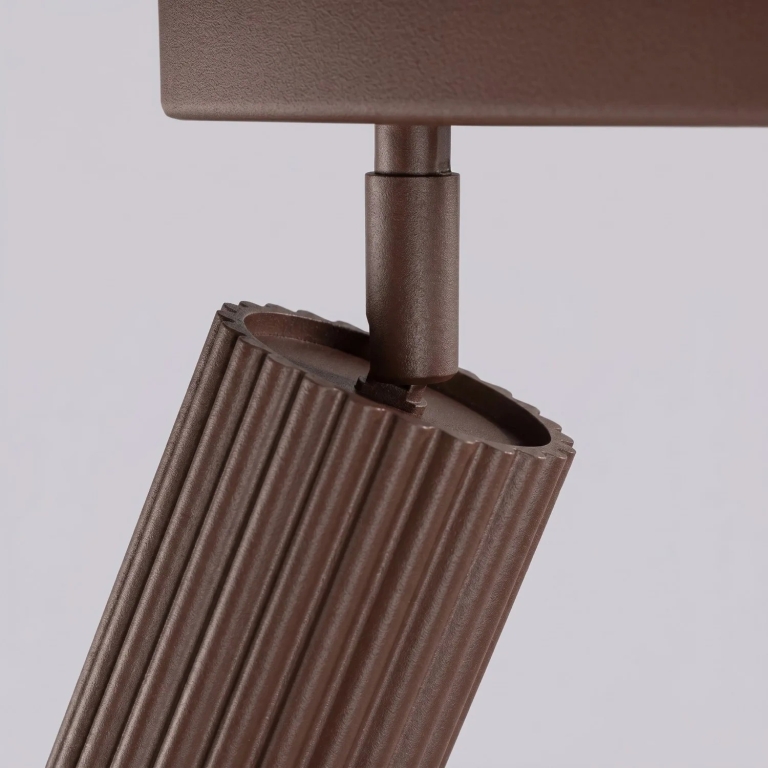 aluminiowa-regulowana-lampa-sufitowa-z-kloszami-tubami