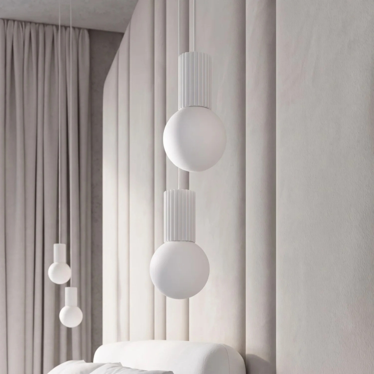 aluminiowe-designerskie-oświetlenie-wiszące-do-salonu