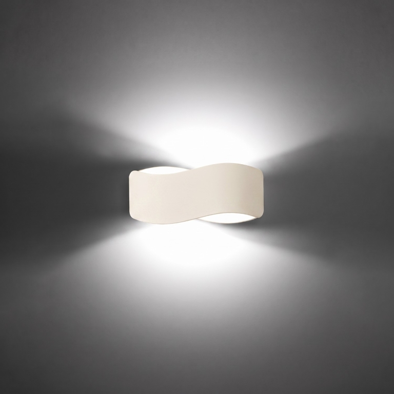beżowa-designerska-lampa-ścienna