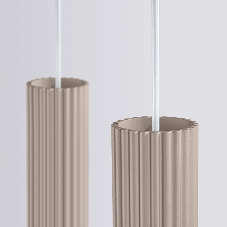 beżowe-lampy-wiszące-tuby