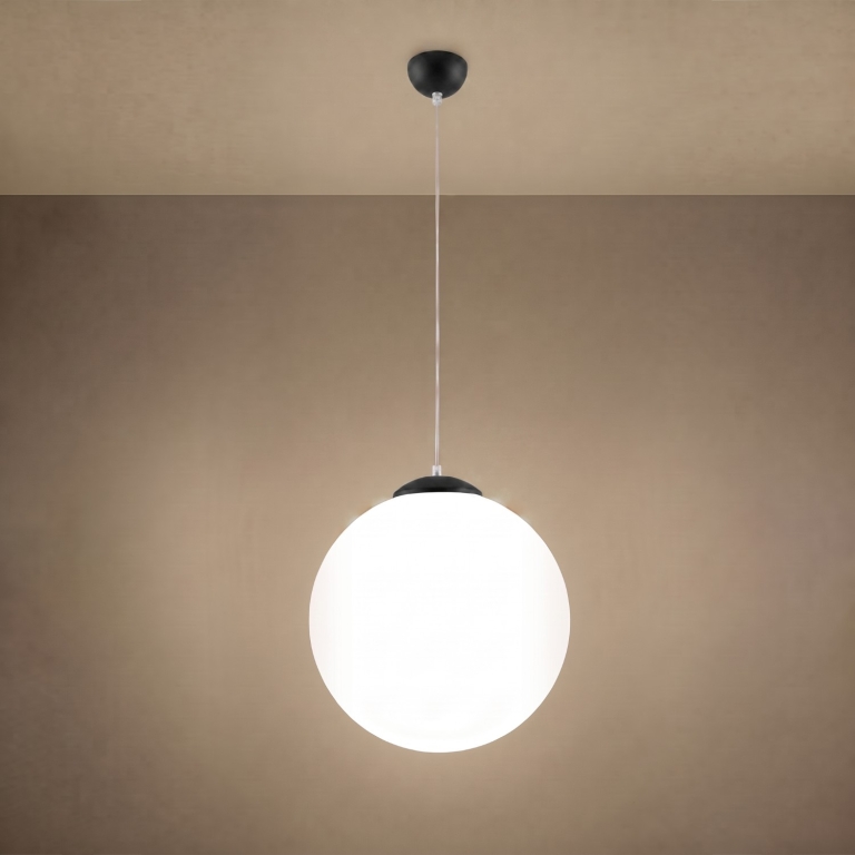 czarna-lampa-wisząca