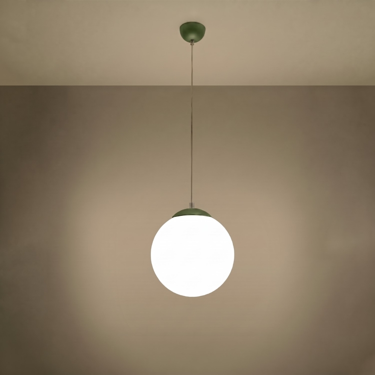 designerskie-oświetlenie-wiszące-z-opalowym-kloszem