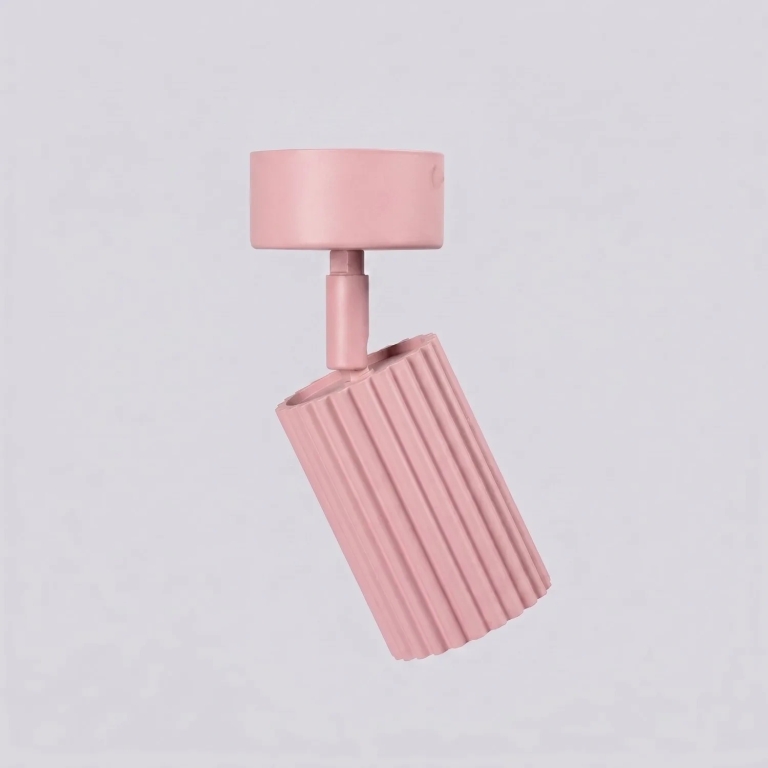 elegancki-pudroworóżowy-spot-sufitowy
