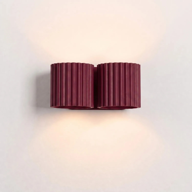 lampa-ścienna-bordowa