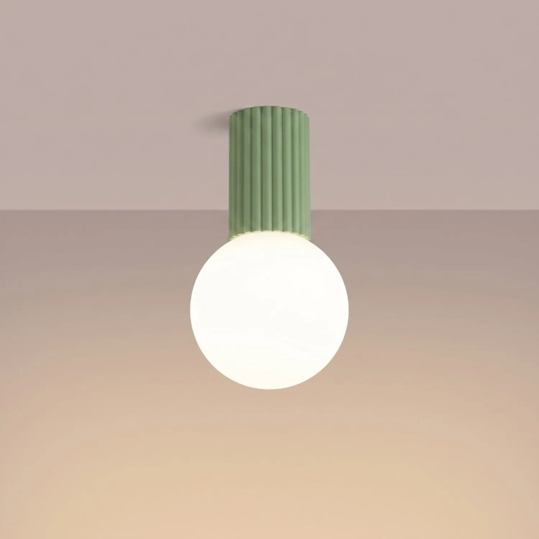 lampa-sufitowa-w-kolorze-zielonym