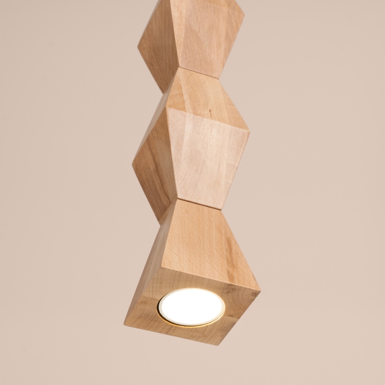 lampa-wisząca-rustykalna-z-drewna-bukowego