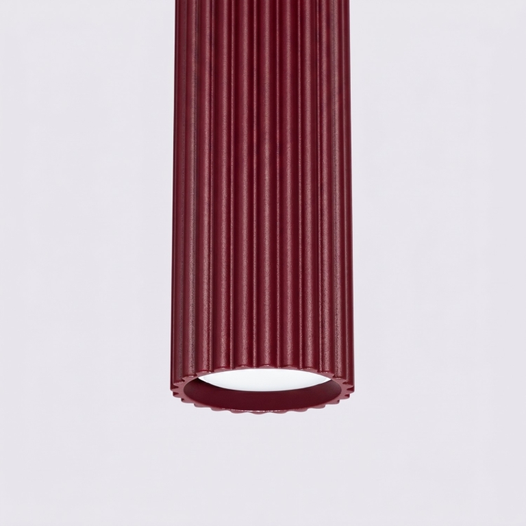 lampa-wisząca-w-kolorze-bordowym