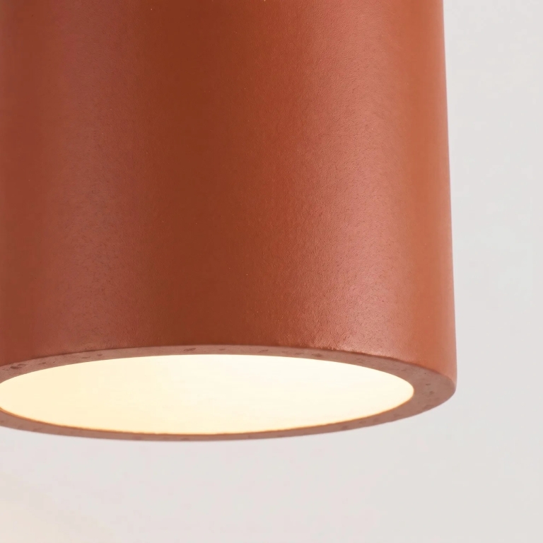 metalowa-rdzawa-lampa-ścienna