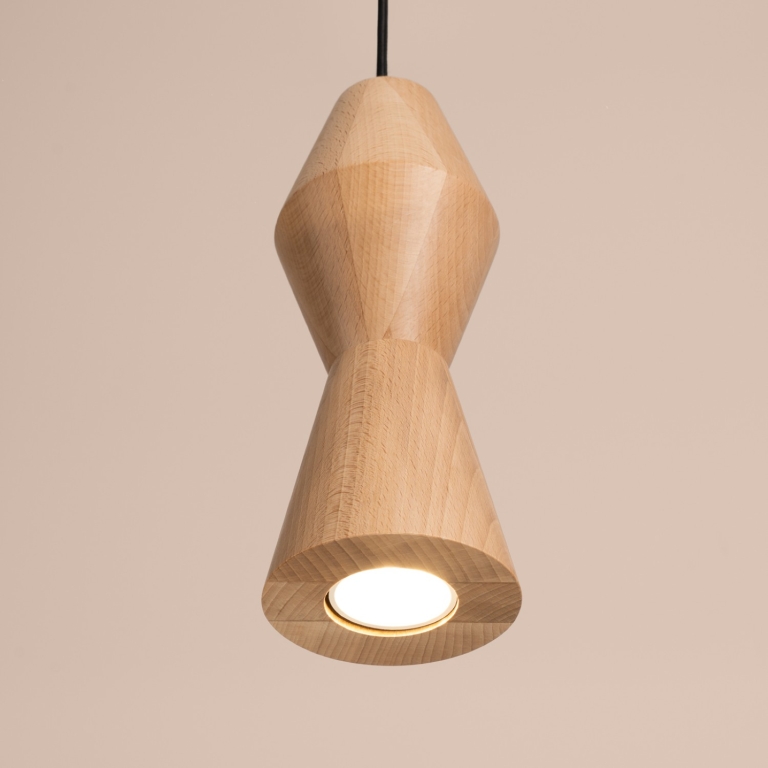 minimalistyczna-naturalna-lampa-wisząca
