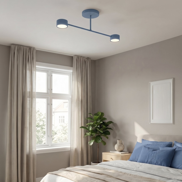 niebieska-lampa-sufitowa