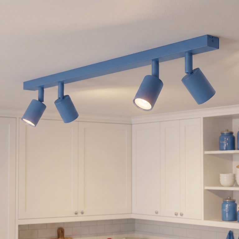 niebieska-lampa-sufitowa-do-holu-w-stylu-nowoczesnym