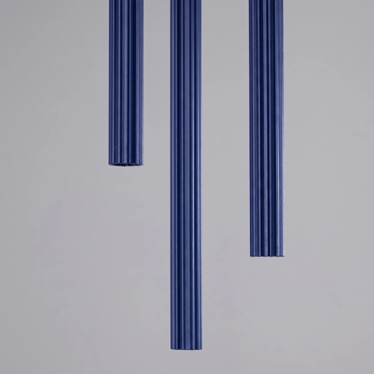 niebieska-lampa-wisząca-industrialna-do-jadalni