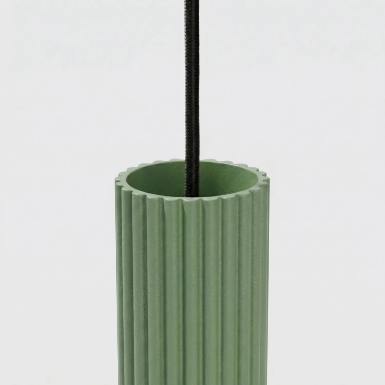nowoczesne-lampy-wiszące-2-z-ryflowanymi-kloszami