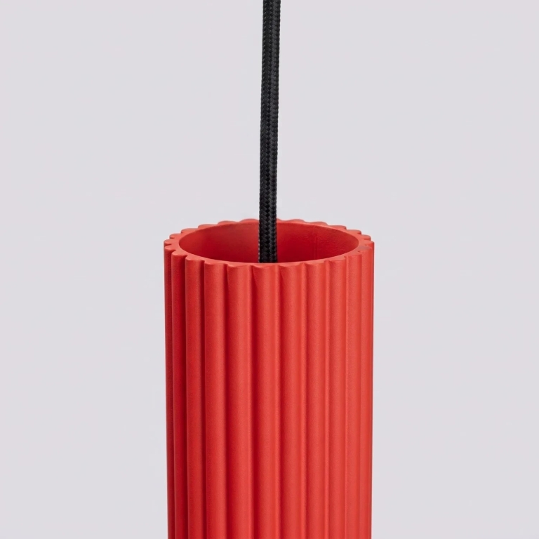 nowoczesne-wiśniowe-lampy-wiszące-tuby