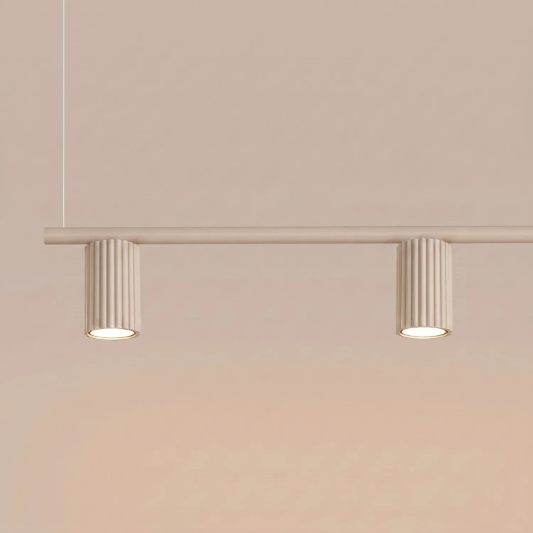 ozdobna-aluminiowa-lampa-wisząca