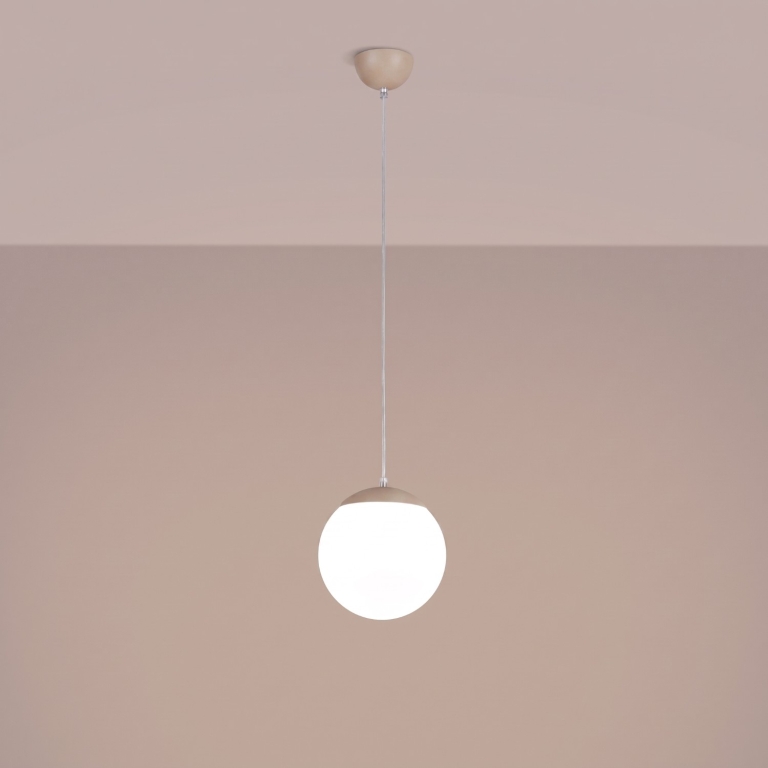 ozdobna-beżowa-lampa-wisząca