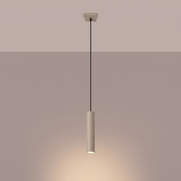 ozdobna-stalowa-lampa-wisząca