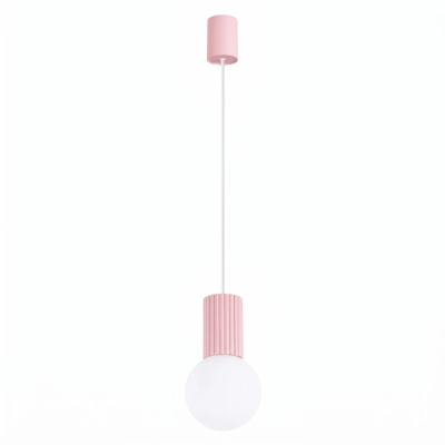 Pojedyncza lampa wisząca Globia w delikatnym, różowym kolorze