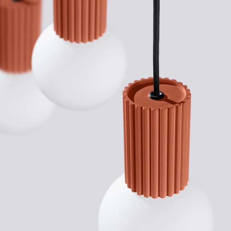rdzawa-lampa-wisząca