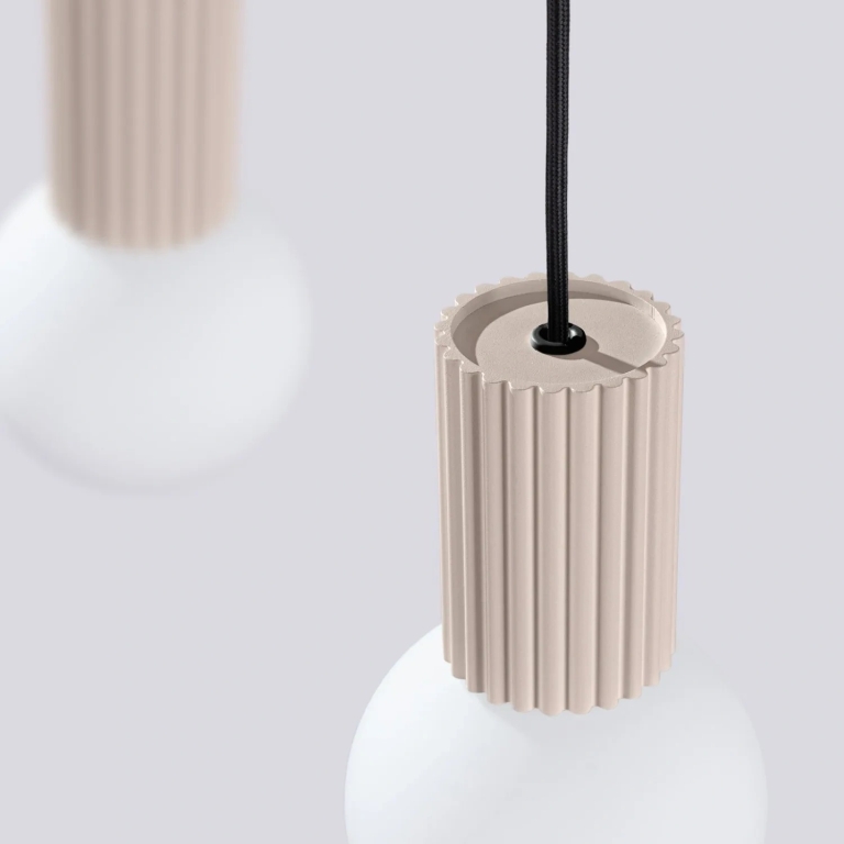szklana-lampa-wisząca