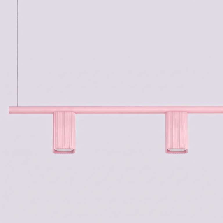 aluminiowa-lampa-wisząca-różowa-z-karbowanymi-kloszami