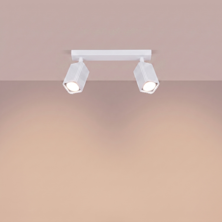 aluminiowa-śnieżnobiała-lampa-sufitowa-do-kuchni