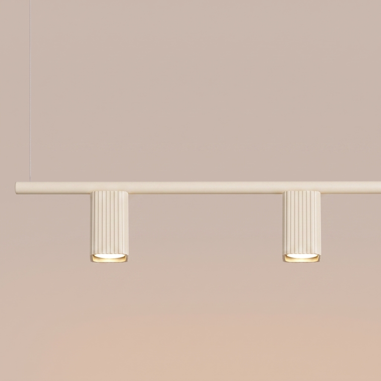 beżowa-aluminiowa-lampa-wisząca