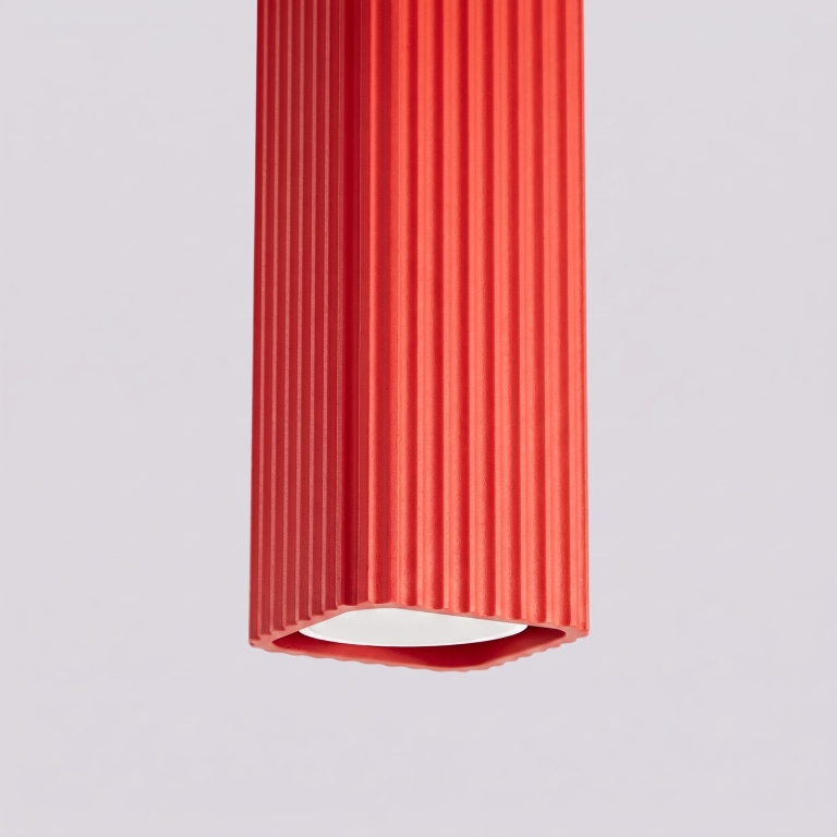 minimalistyczne-czerwone-lampy-wiszące