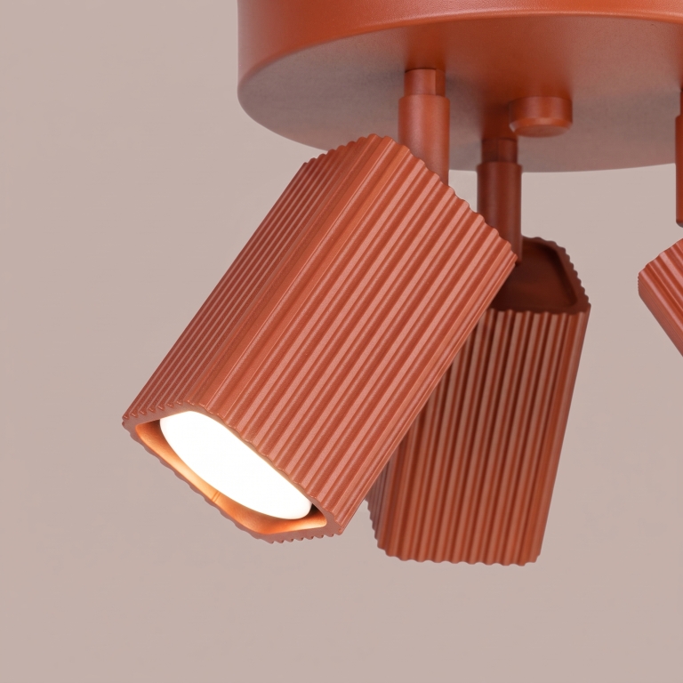 ochrowa-lampa-sufitowa-z-ryflowanymi-kloszami